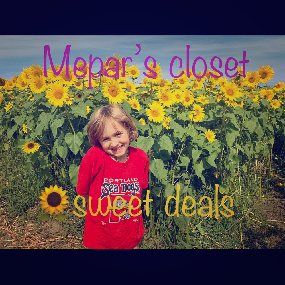 Sweet Deals and diverse selection👗👖👙👠🧣
